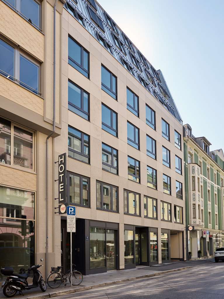 Schwabinger Wahrheit By Geisel 4* München